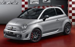 Abarth 695 Record 2013 года